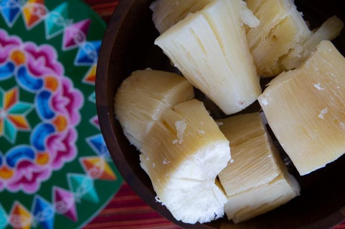 How to cook yucca root puerto rican style