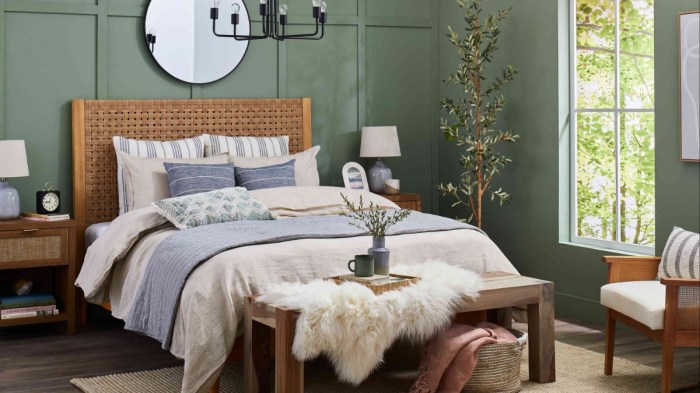 How to Decorate a Room with Shiplap Transform Your Space with Style