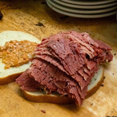 How to Cook Corned Beef Deli Style A Delicious Guide to Perfecting Your Dish