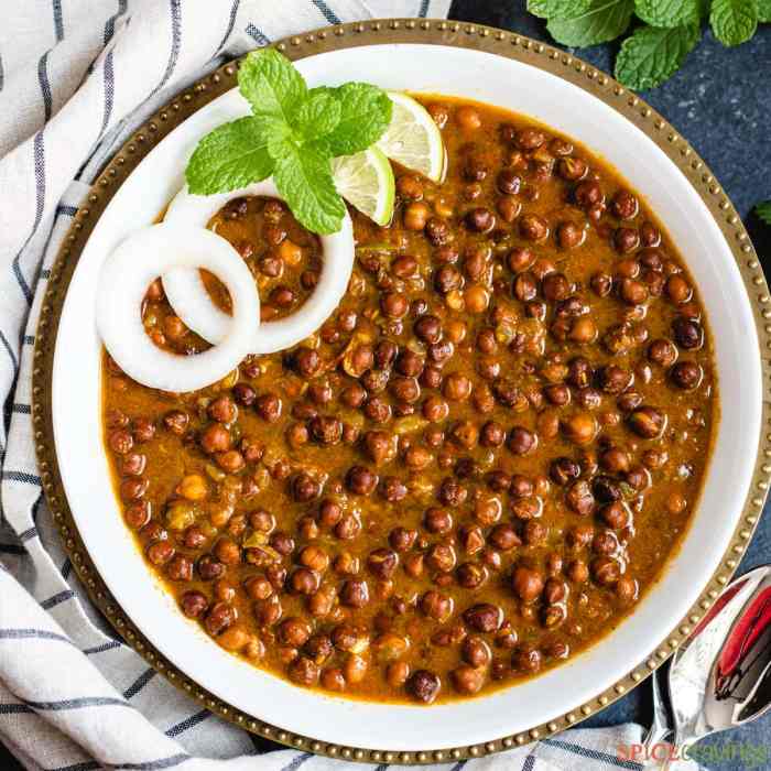 How to cook kala chana indian style